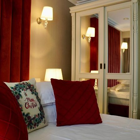 Hotel Carpat Inn Azuga Eksteriør billede